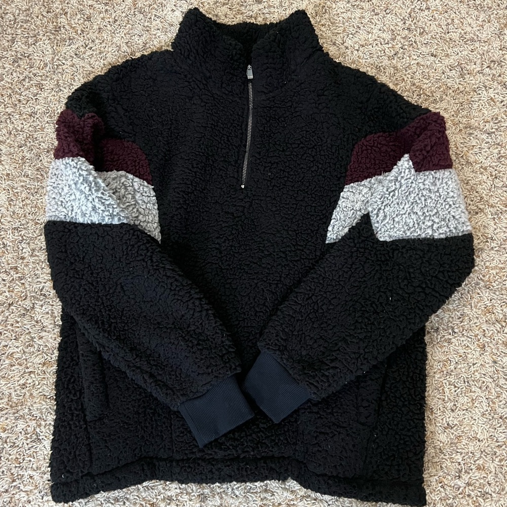 Maurice’s size M fluffy sweater